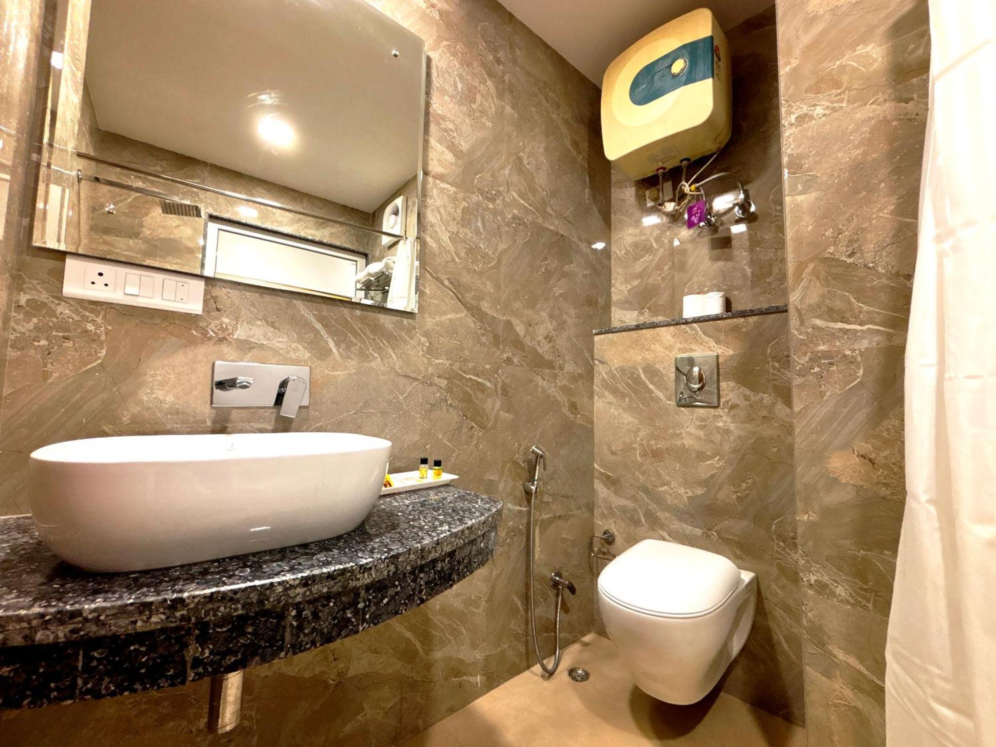 Arch - Near Aerocity 4* New Delhi